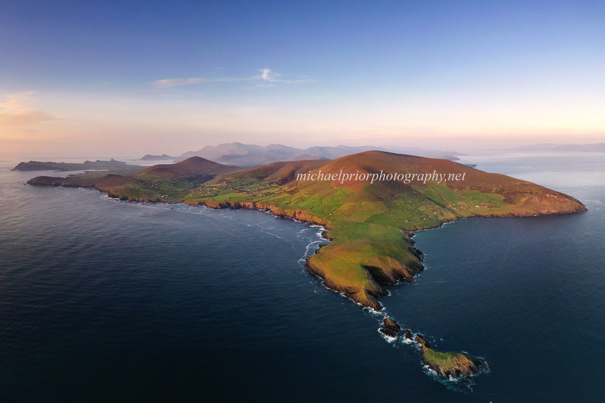 Sleahead at sunset from the air