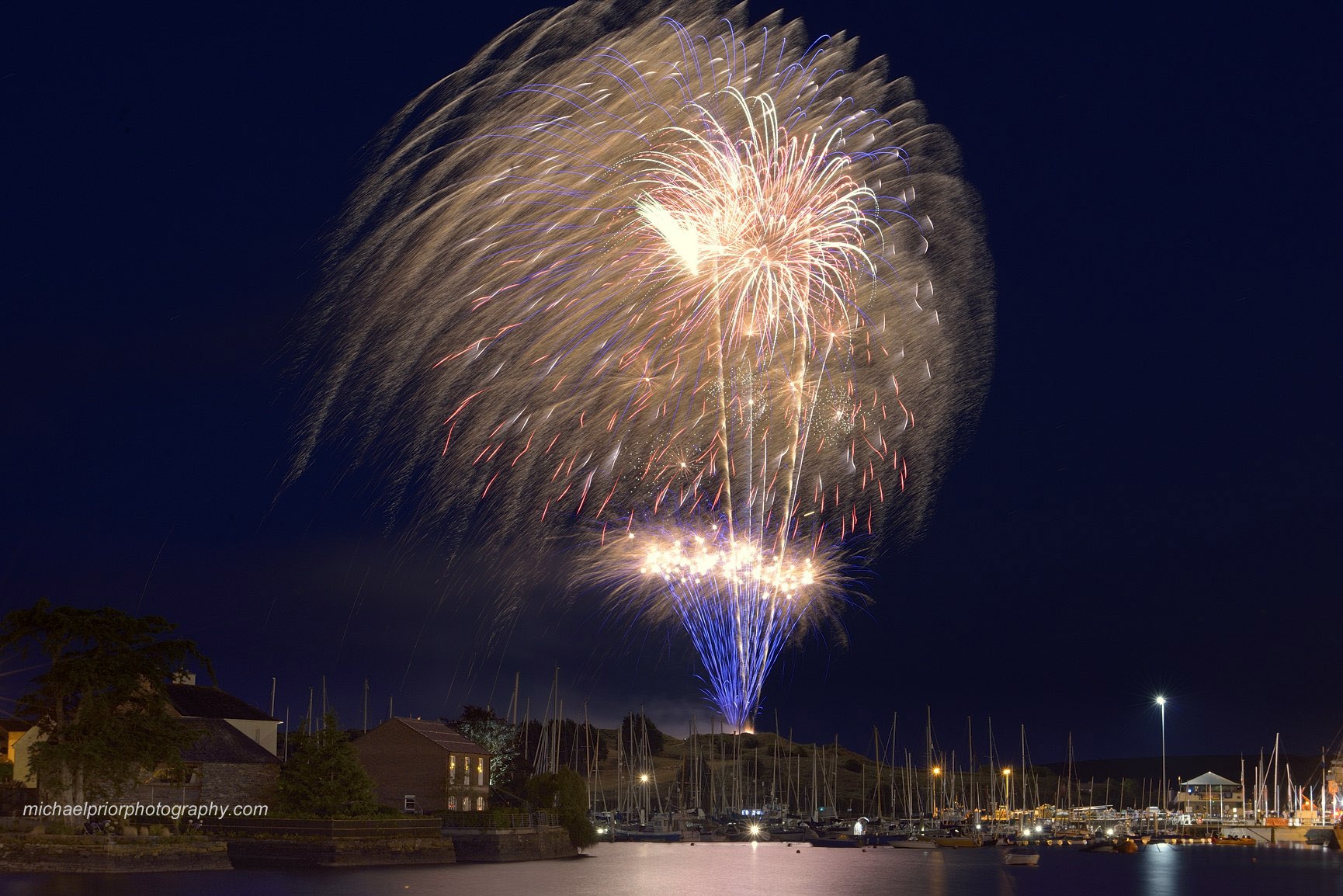 Fireworks Over Kinsale - Michael Prior Photography 