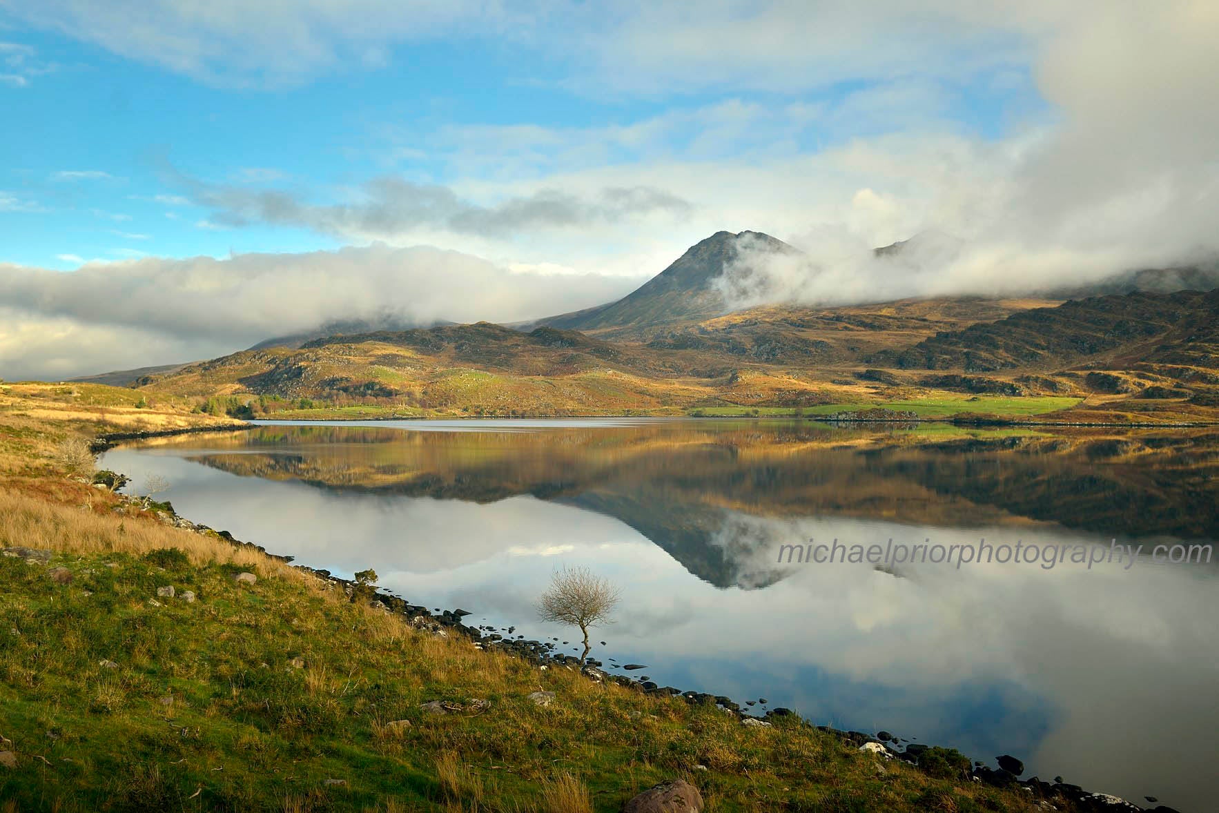 Acoose Lake In The Kerry Mountains - Michael Prior Photography 