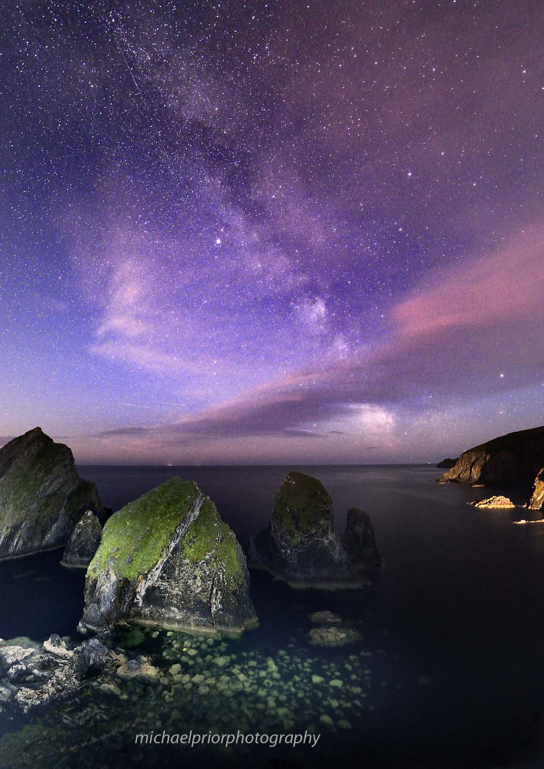 Nohoval cove and the milky way - Michael Prior Photography 
