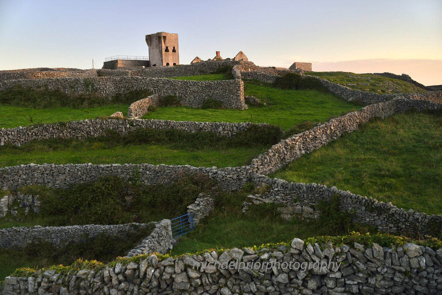 O'Briens Castle On Inisheer - Michael Prior Photography 