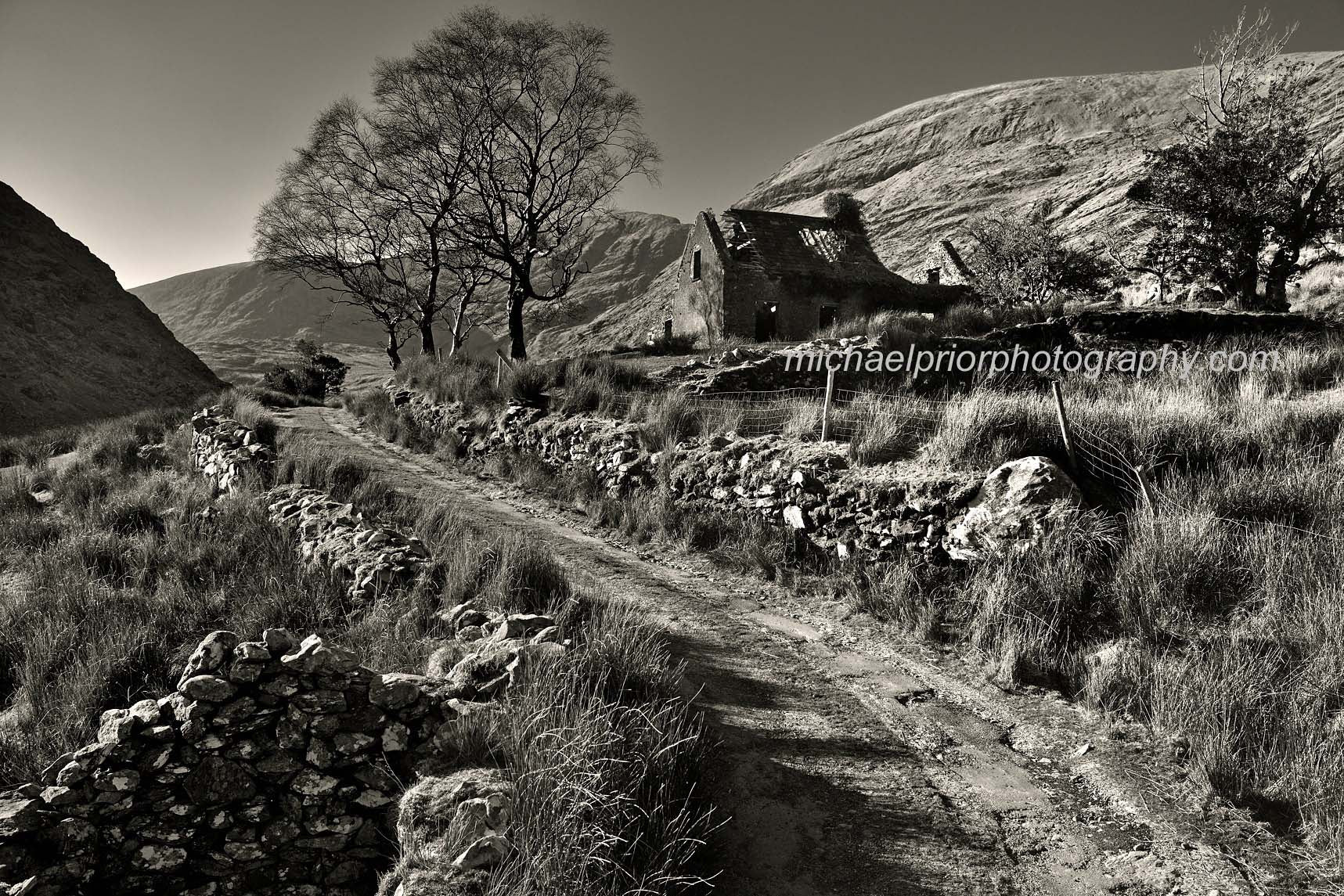 A Ruin In The Black Valley In Black And White - Michael Prior Photography 