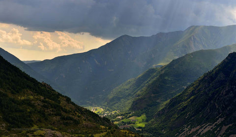 Rays Of Light In The Pyrenees - Michael Prior Photography 