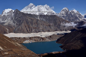 Mt Everest from The Kongma La Pass